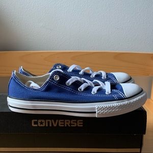 New Converse low roadtrip blue youth size 3